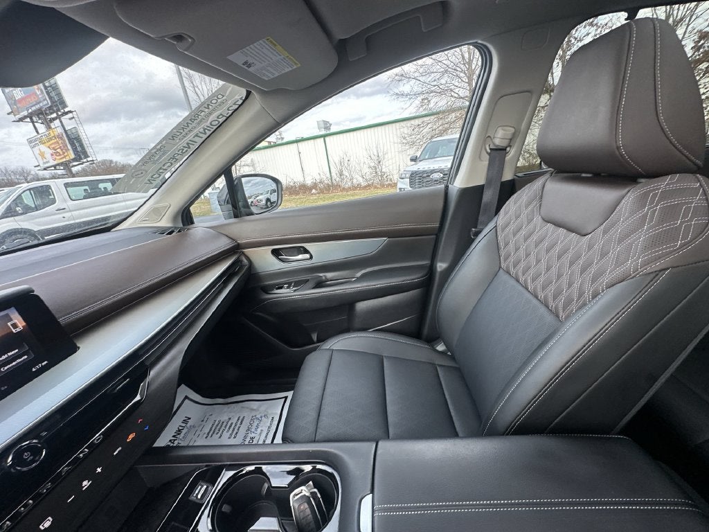 2025 Nissan Murano Platinum