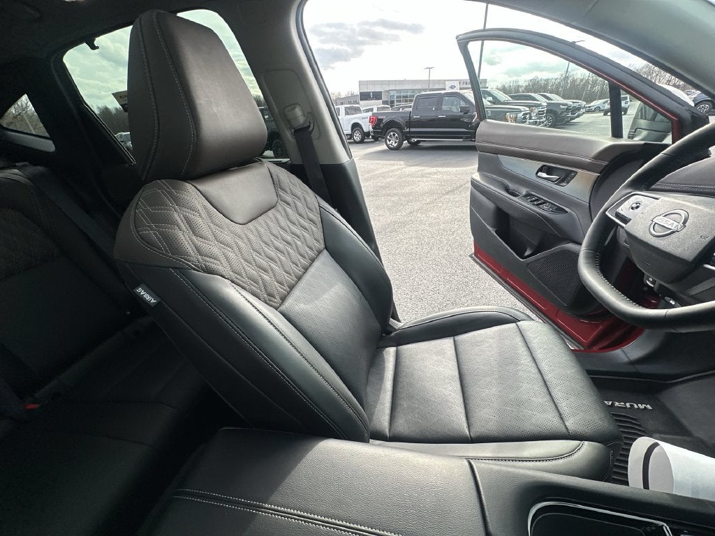 2025 Nissan Murano Platinum