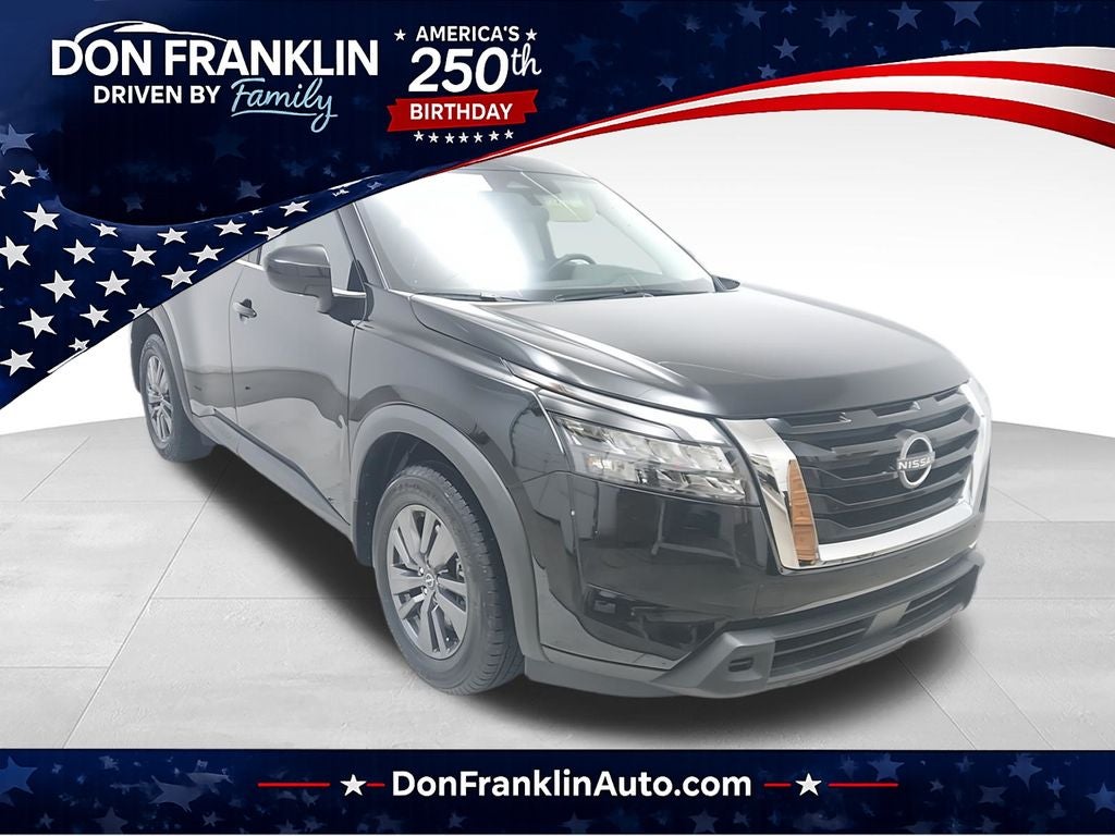 2023 Nissan Pathfinder S