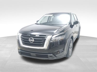 2023 Nissan Pathfinder S