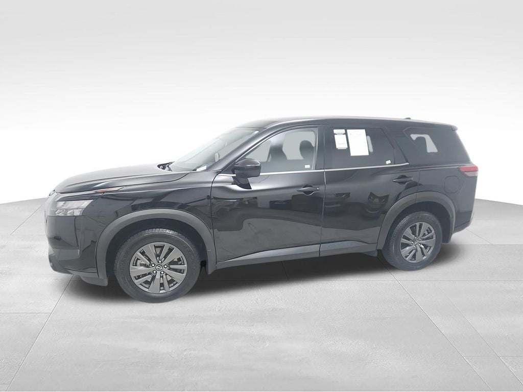 2023 Nissan Pathfinder S