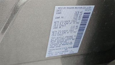 2025 Nissan Pathfinder SV