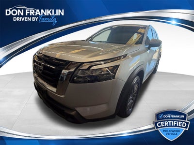 2025 Nissan Pathfinder SV