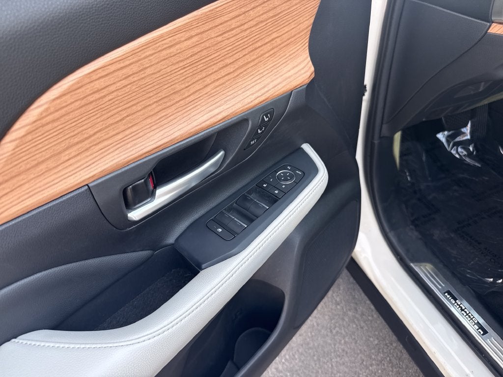 2024 Toyota Grand Highlander Hybrid Limited
