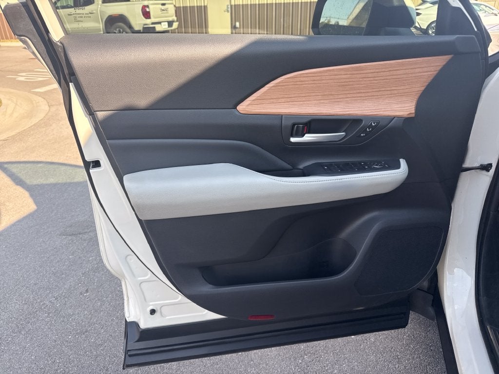2024 Toyota Grand Highlander Hybrid Limited