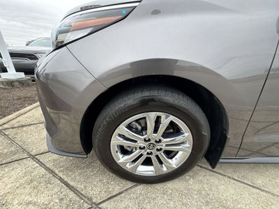 2023 Toyota Sienna Platinum 7 Passenger
