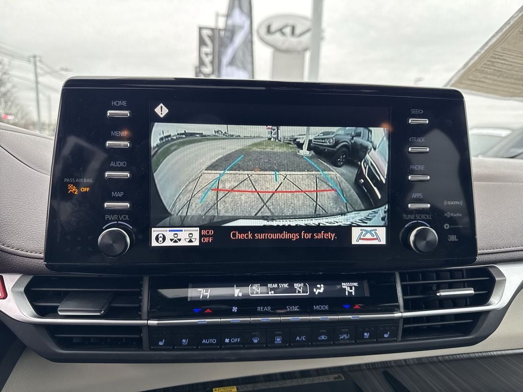 2023 Toyota Sienna Platinum 7 Passenger