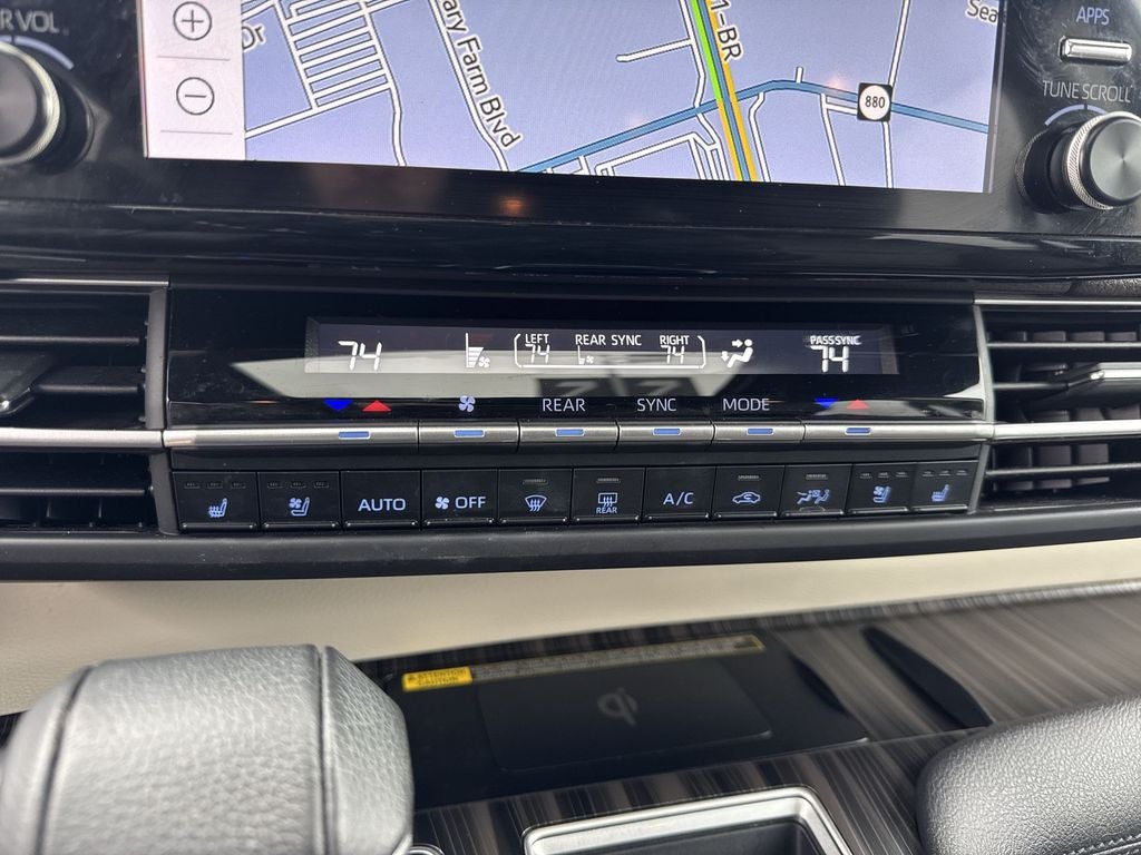 2023 Toyota Sienna Platinum 7 Passenger