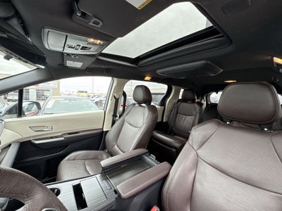 2023 Toyota Sienna Platinum 7 Passenger