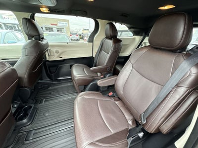 2023 Toyota Sienna Platinum 7 Passenger