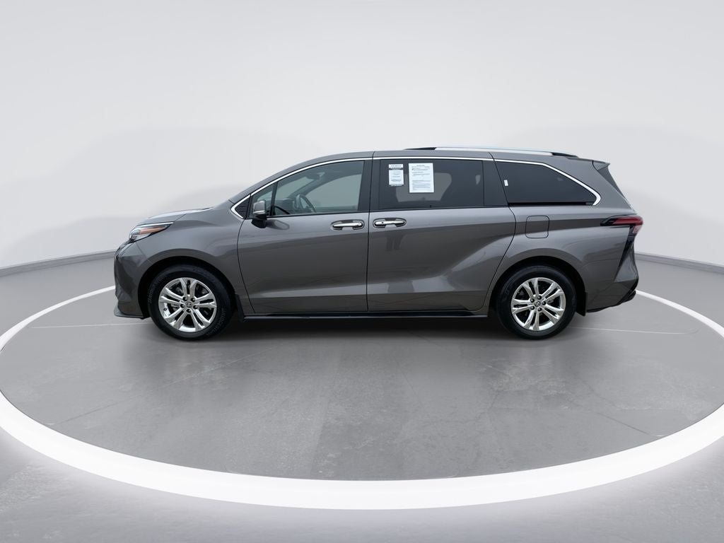 2023 Toyota Sienna Platinum 7 Passenger