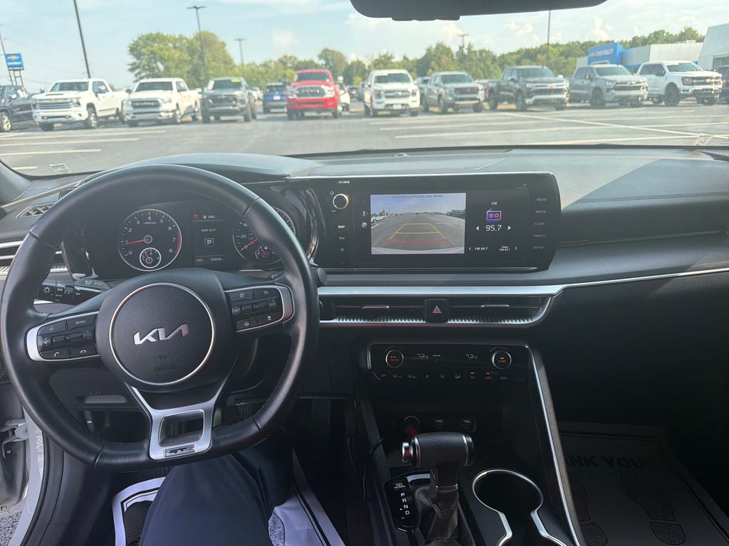2023 Kia K5 GT-Line