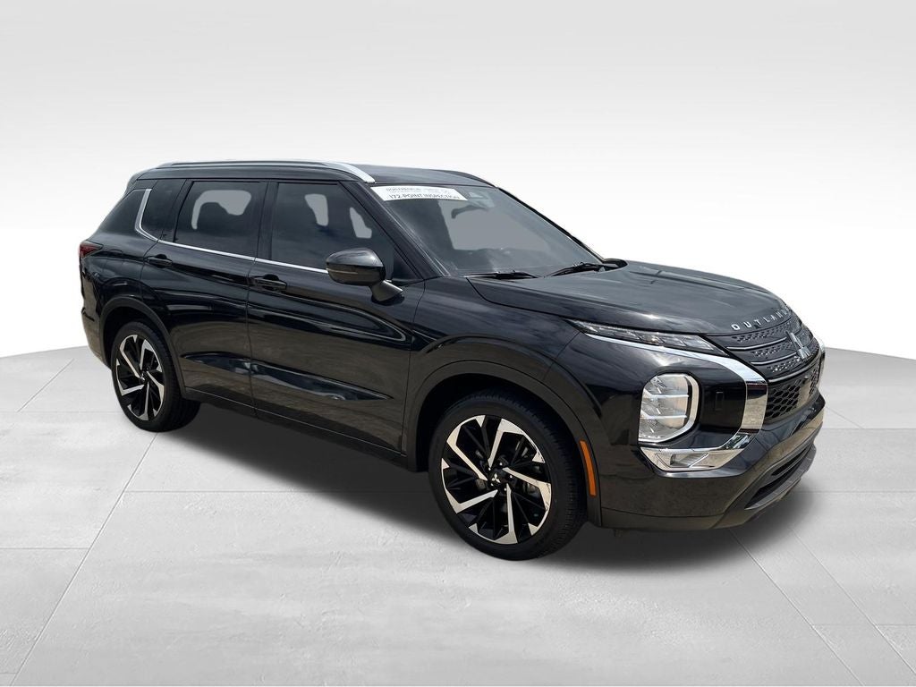 2023 Mitsubishi Outlander SEL