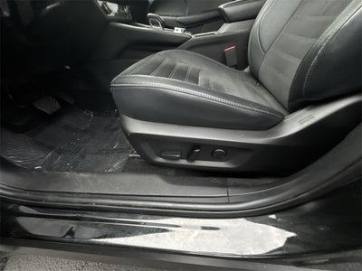 2023 Mitsubishi Outlander PHEV SE