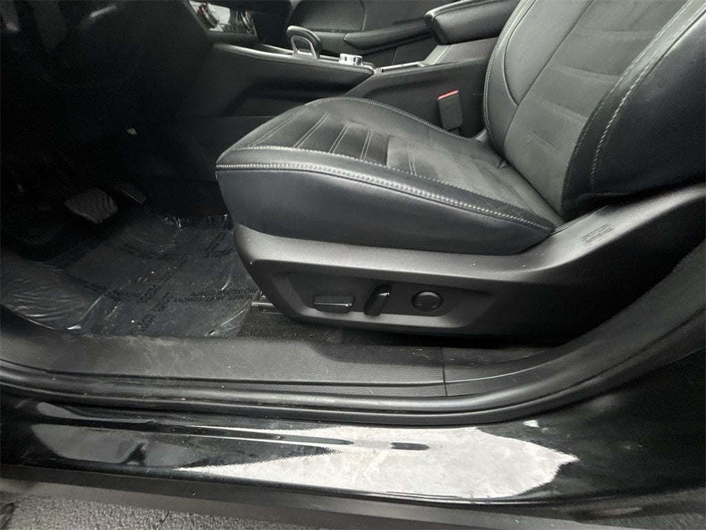 2023 Mitsubishi Outlander PHEV SE