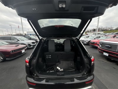 2023 Mitsubishi Outlander PHEV SE