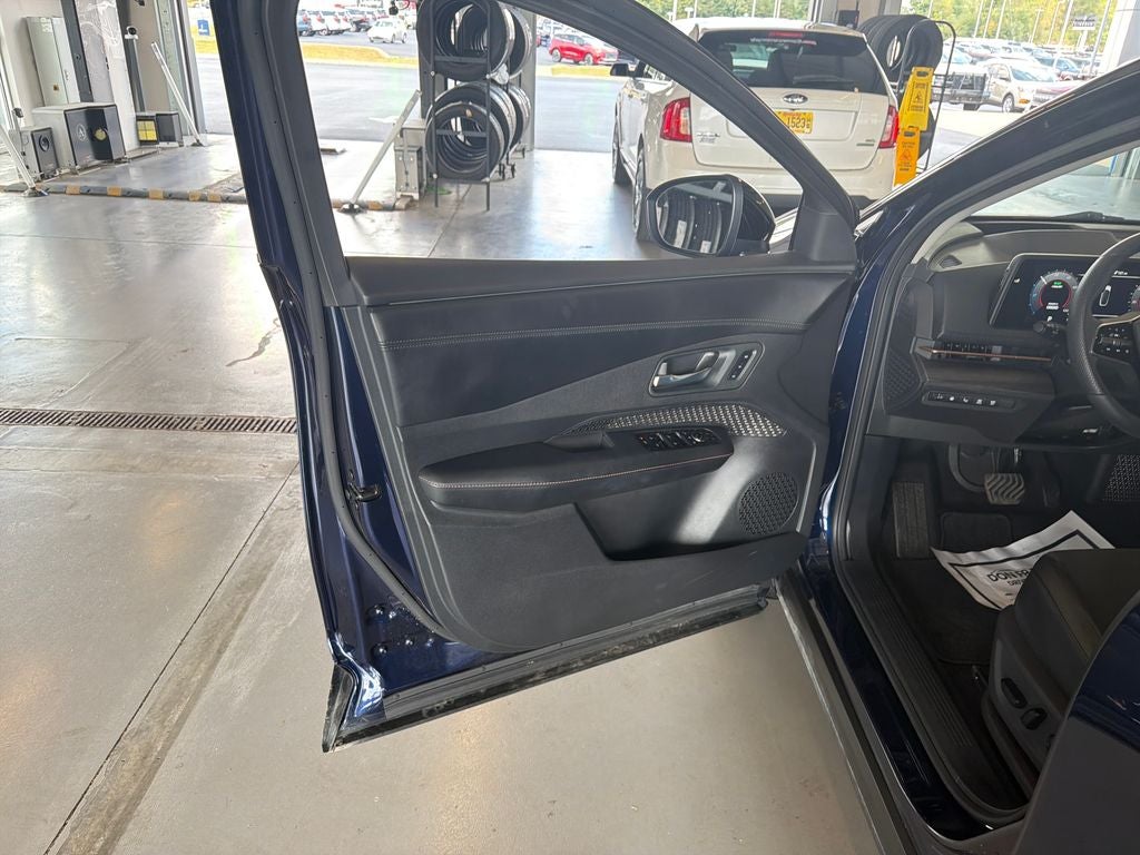 2025 Nissan Ariya ENGAGE