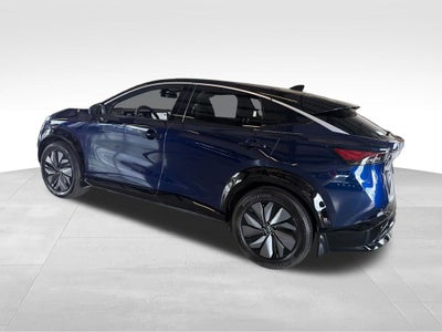 2025 Nissan Ariya ENGAGE