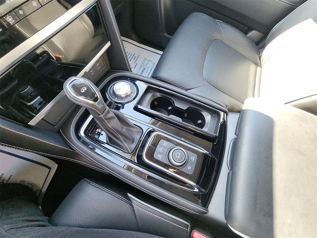 2024 INFINITI QX80 Premium Select