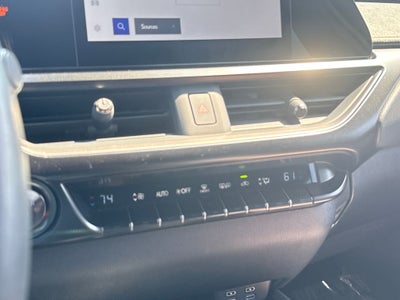 2025 Lexus UX 300h Premium