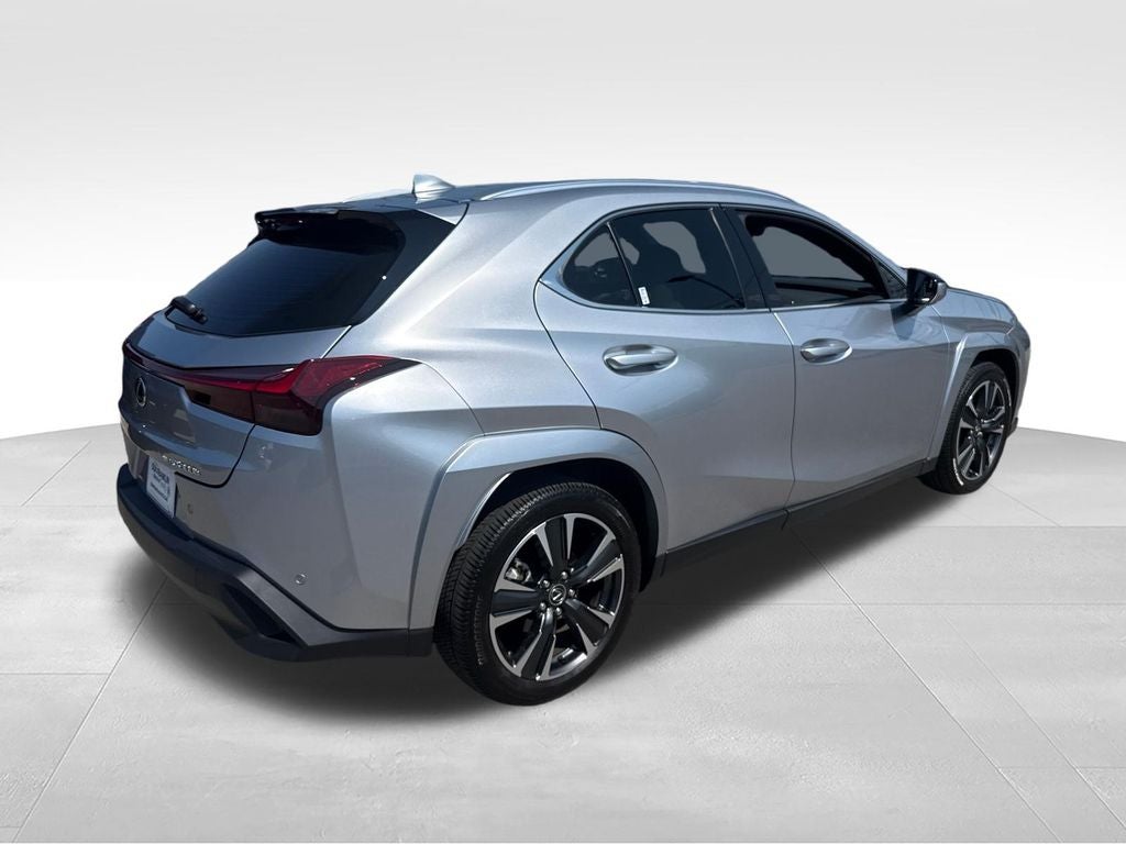 2025 Lexus UX 300h Premium