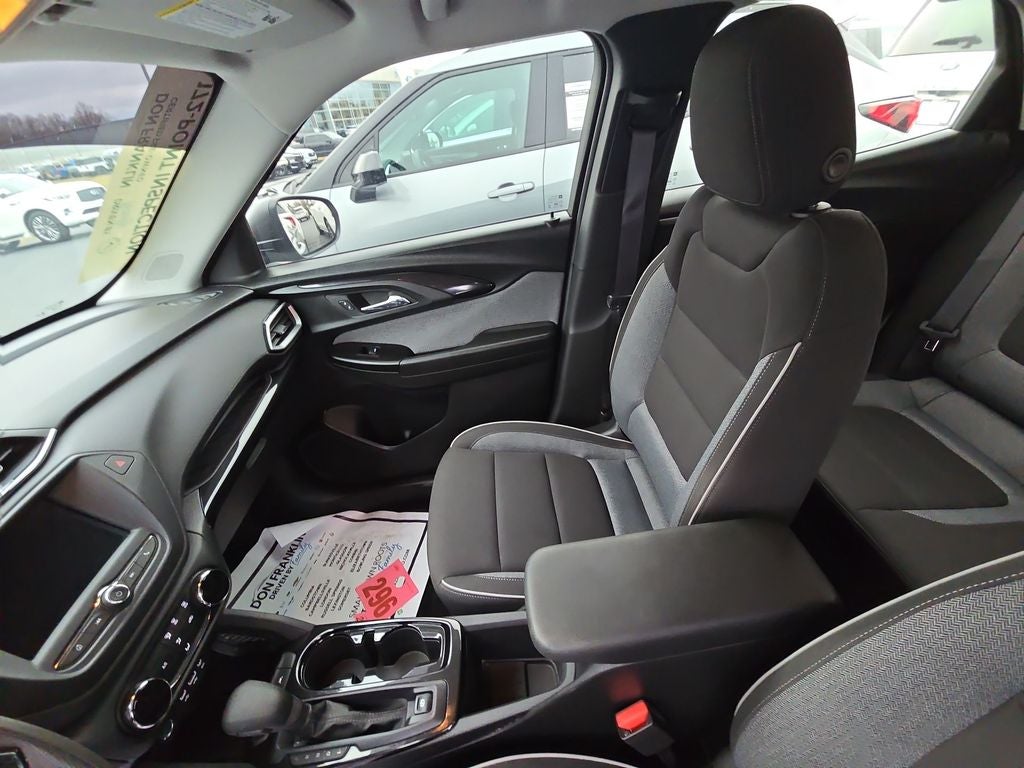 2023 Chevrolet TrailBlazer LS