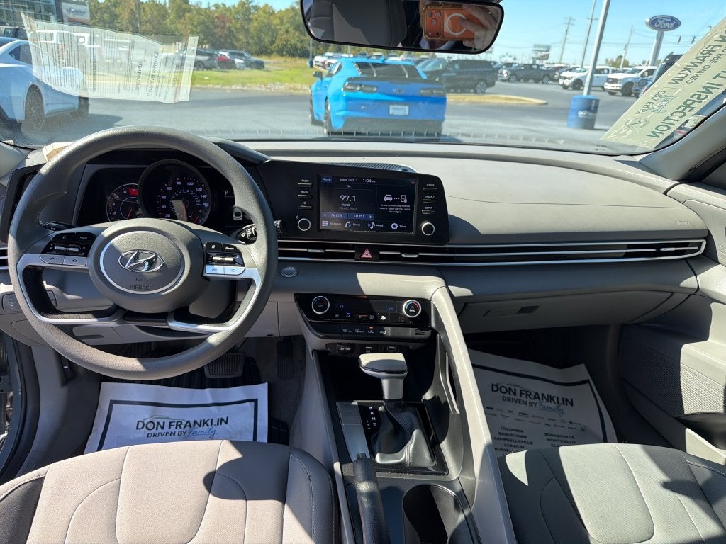 2023 Hyundai Elantra SEL