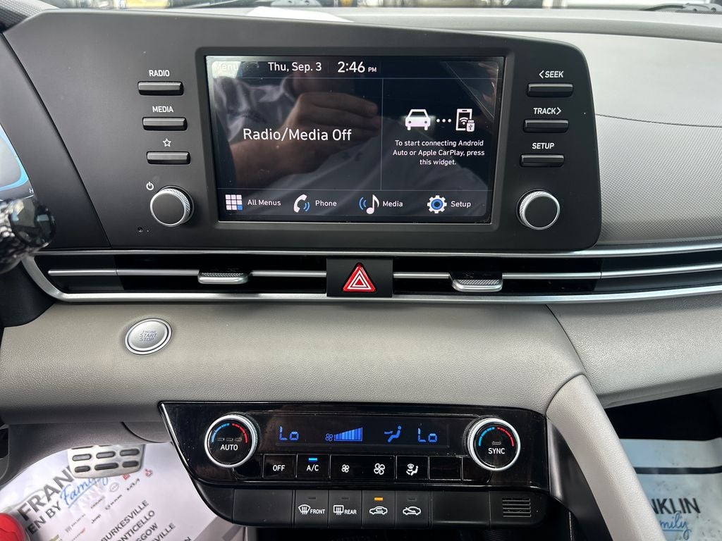 2025 Hyundai Elantra SEL Sport