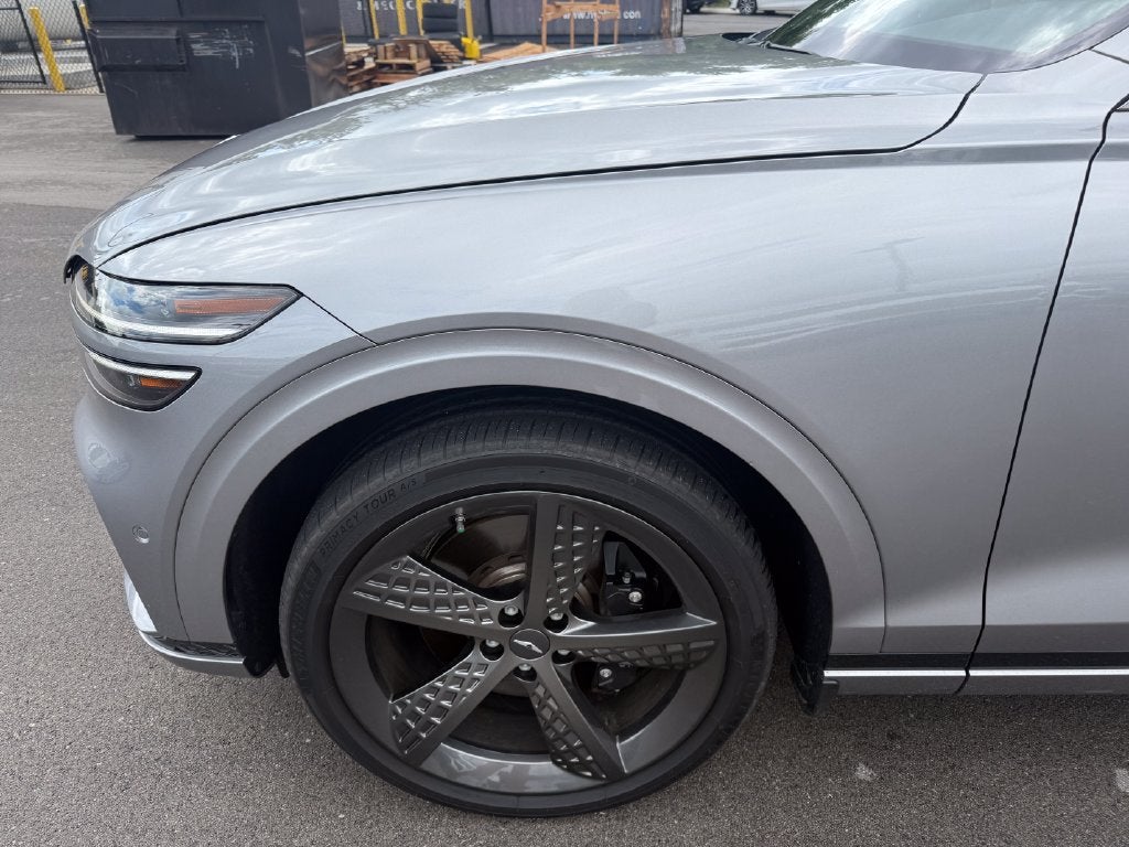 2023 Genesis GV70 2.5T