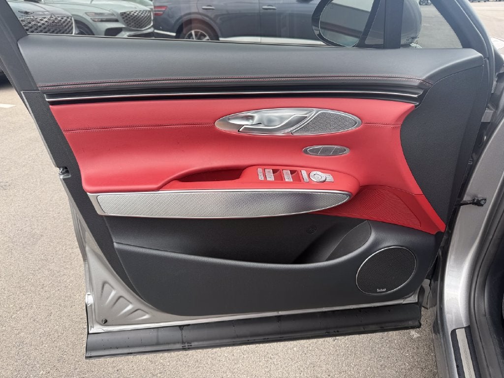 2023 Genesis GV70 2.5T