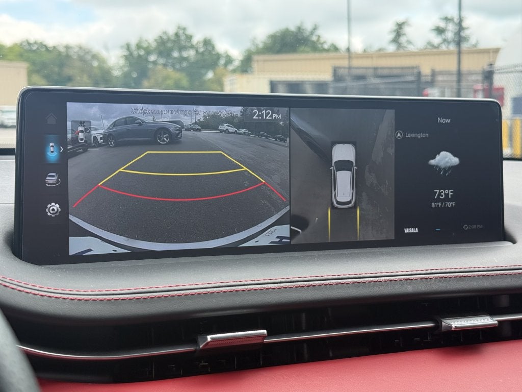2023 Genesis GV70 2.5T