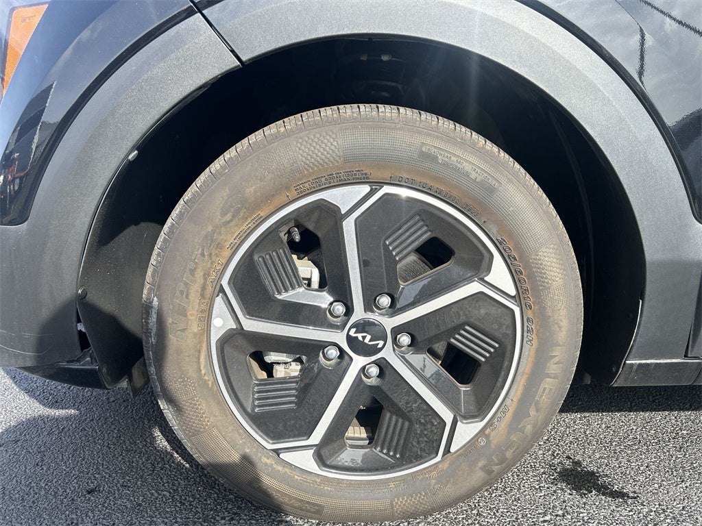 2024 Kia Niro LX