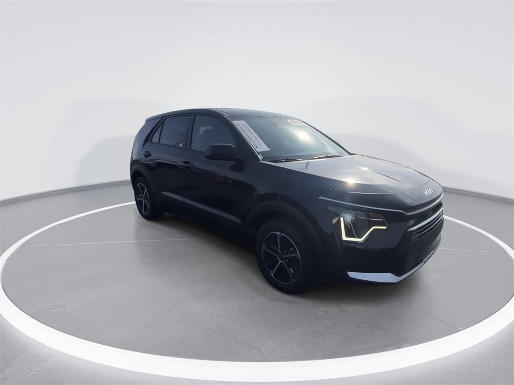 2024 Kia Niro LX
