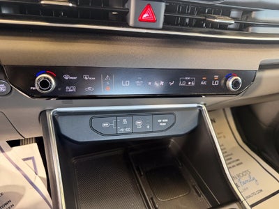 2025 Kia Carnival Hybrid SX