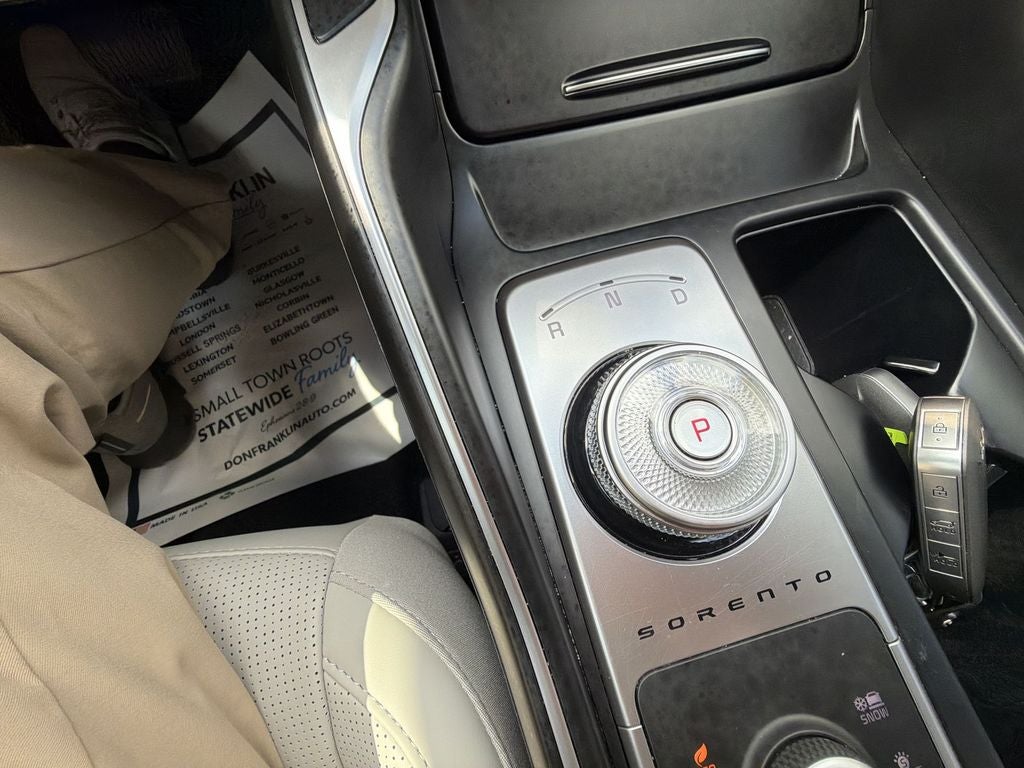2025 Kia Sorento Hybrid EX