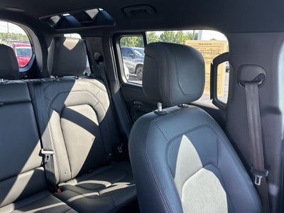 2023 Land Rover Defender 110 Base