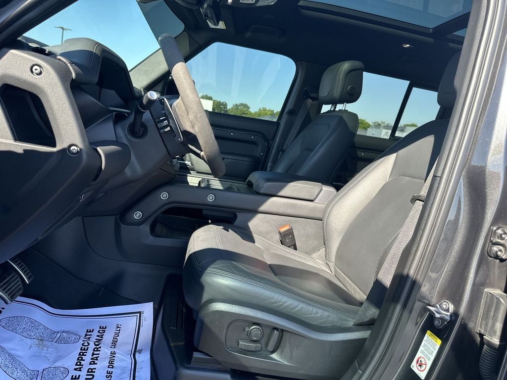 2023 Land Rover Defender 110 Base