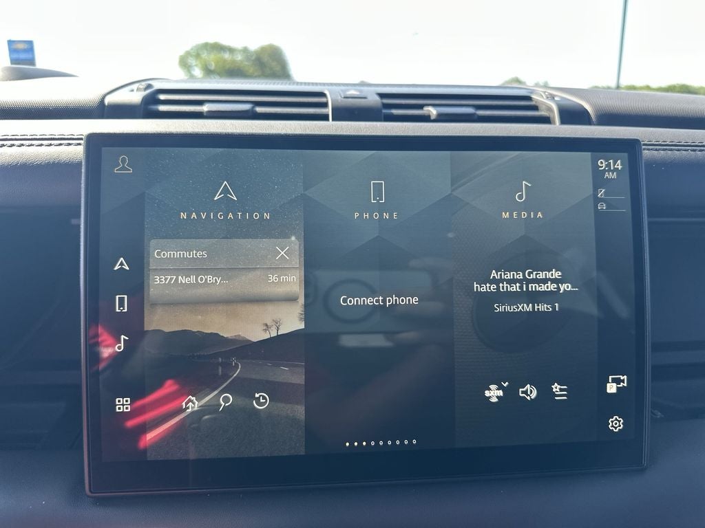 2023 Land Rover Defender 110 Base