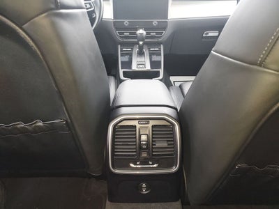 2022 Porsche Macan Base