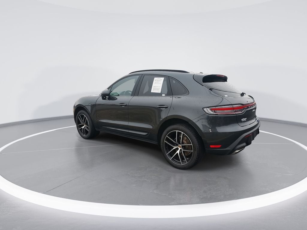 2022 Porsche Macan Base