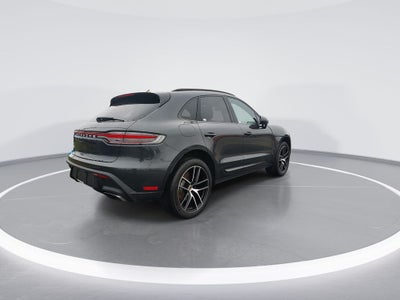 2022 Porsche Macan Base