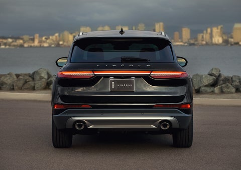 The rear lighting of the 2023 Lincoln Corsair® SUV spans the entire width of the vehicle. | Don Franklin Lincoln in London KY