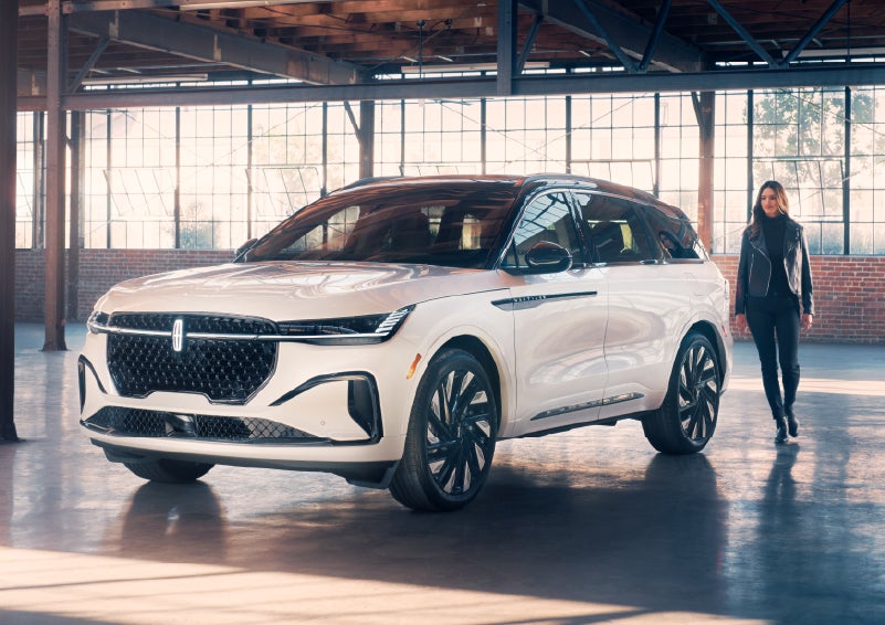 A person approaches a 2025 Lincoln Nautilus® SUV. | Don Franklin Lincoln in London KY