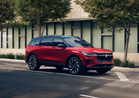 2026 Lincoln Nautilus® SUV with the available Jet Appearance Package and Hybrid transmission. | Don Franklin Lincoln in London KY